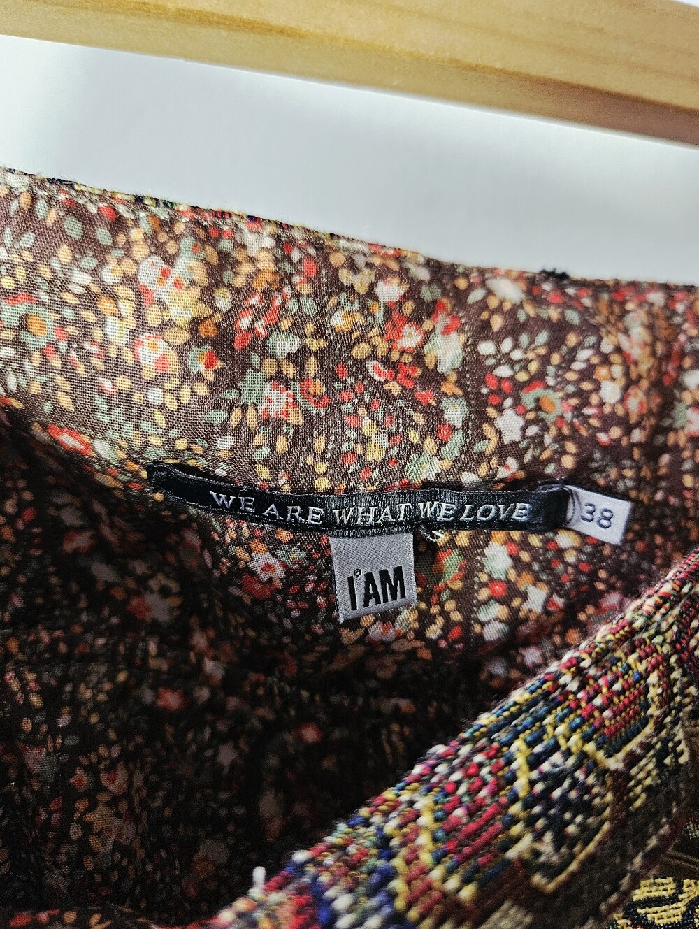 We Are What We Love Tapestry Boho Skirt Size  38 US M Paisley Western Frayed Hem - Picture 5 of 5